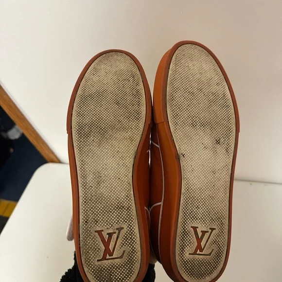 louis vuitton shoes - Picture 9 of 10
